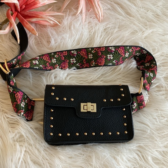 - Handbags - Leather funny pack purse